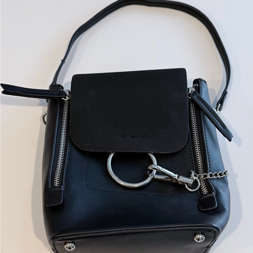 Vegan Leather Purse/Backpack - Picture 3 of 5